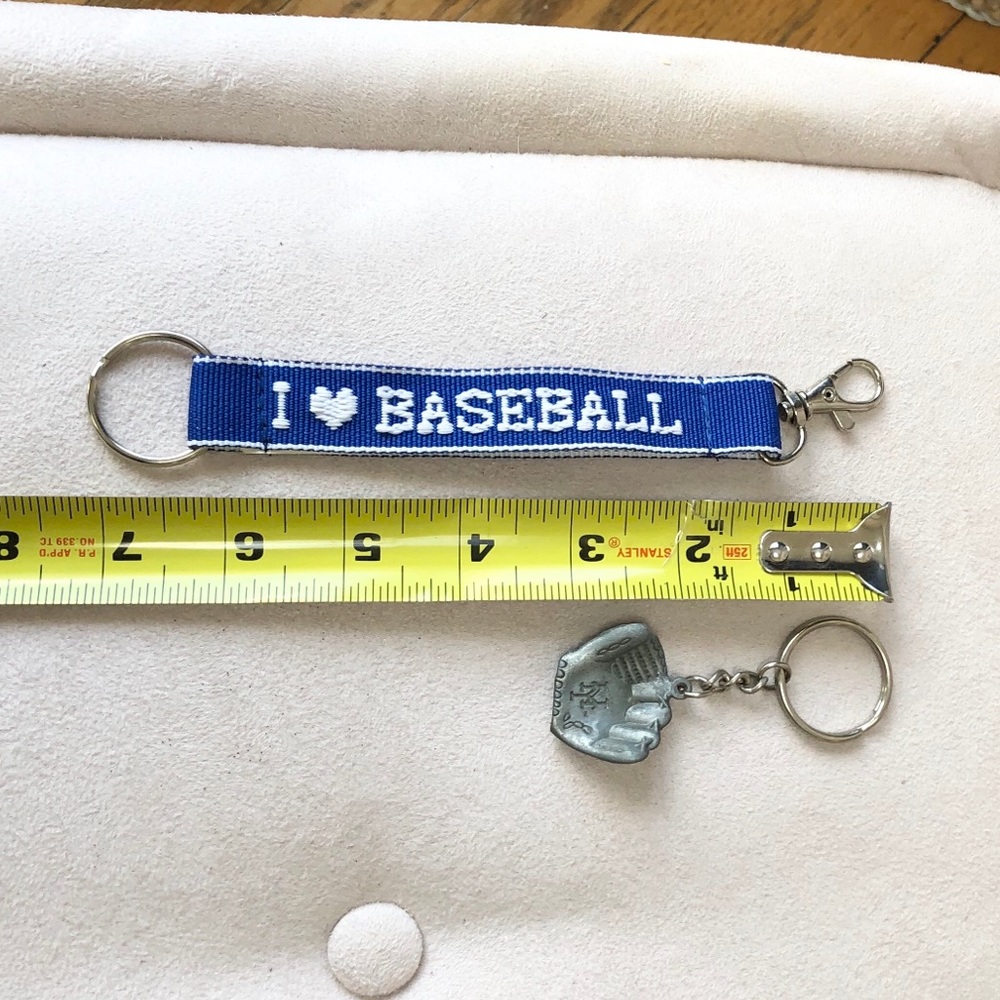 Mets and Baseball Keychain Set - Picture 5 of 5